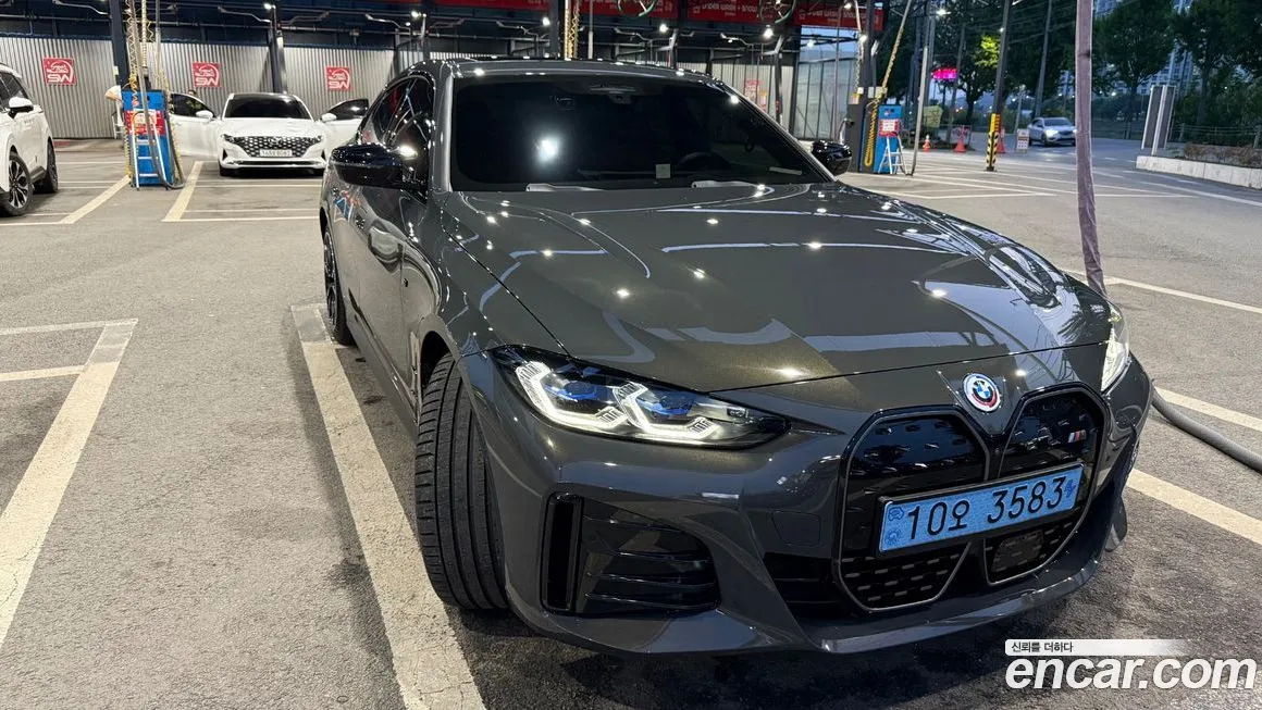 BMW i4 — фото 1