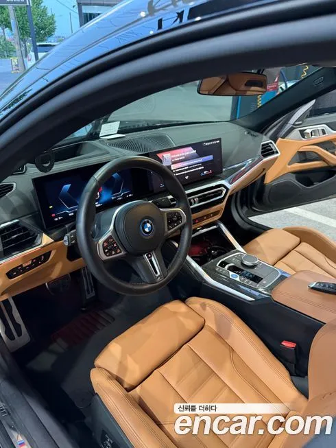 BMW i4 — фото 8