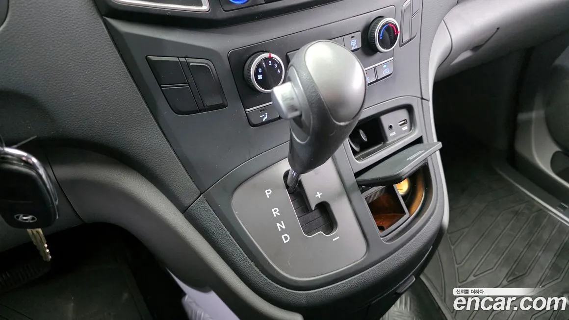 Hyundai Starex 2021 из KR, фото 8