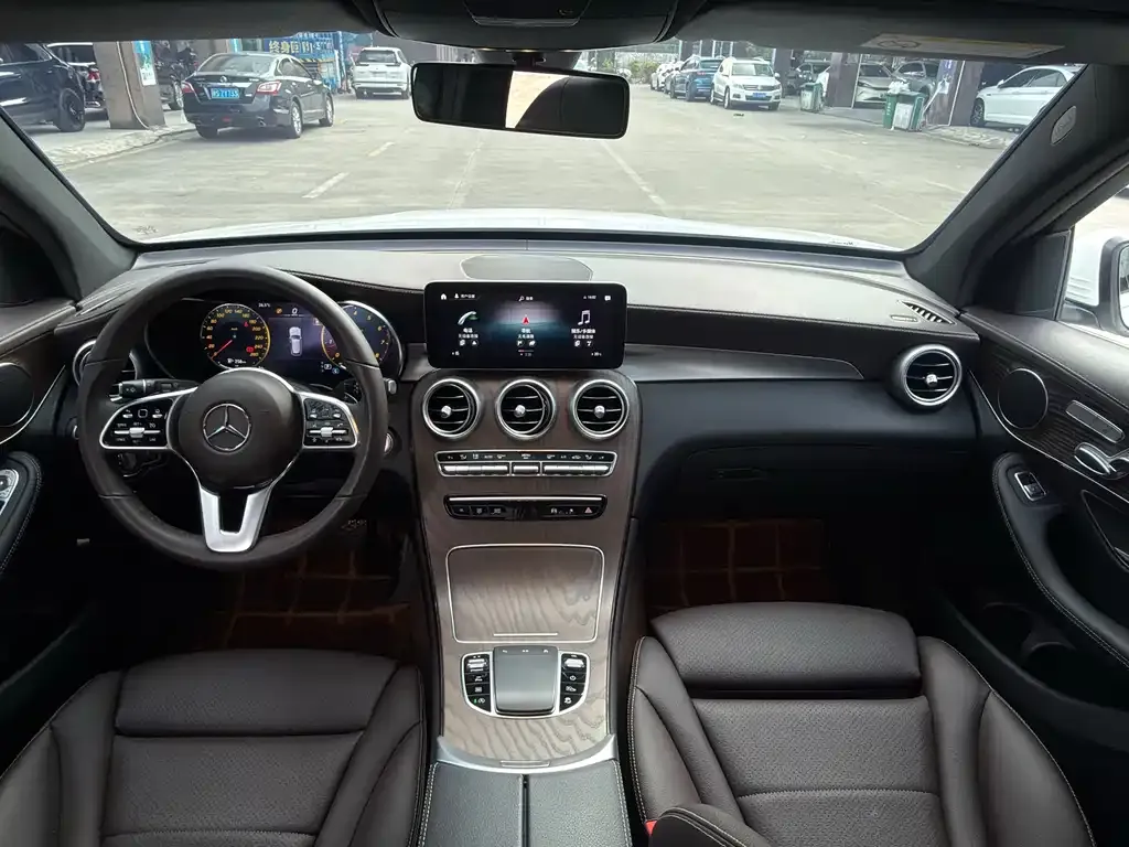 Mercedes-Benz GLC 2022 из CN, фото 10