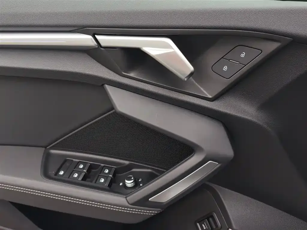 Audi A3 2025 из CN, фото 3