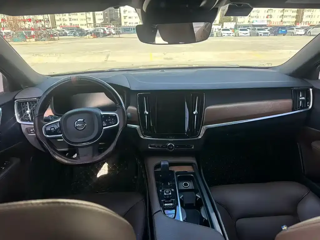 Volvo S90 2021 из CN, фото 6