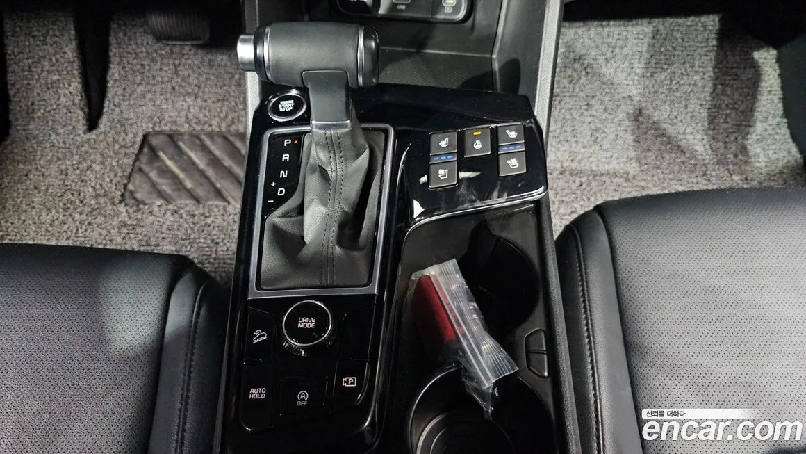 Kia Sportage — фото 8