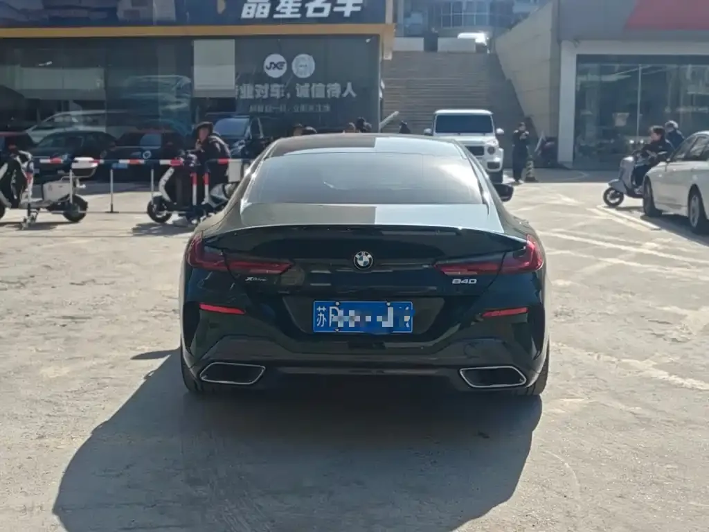 BMW 8 Series 2023 из CN, фото 5