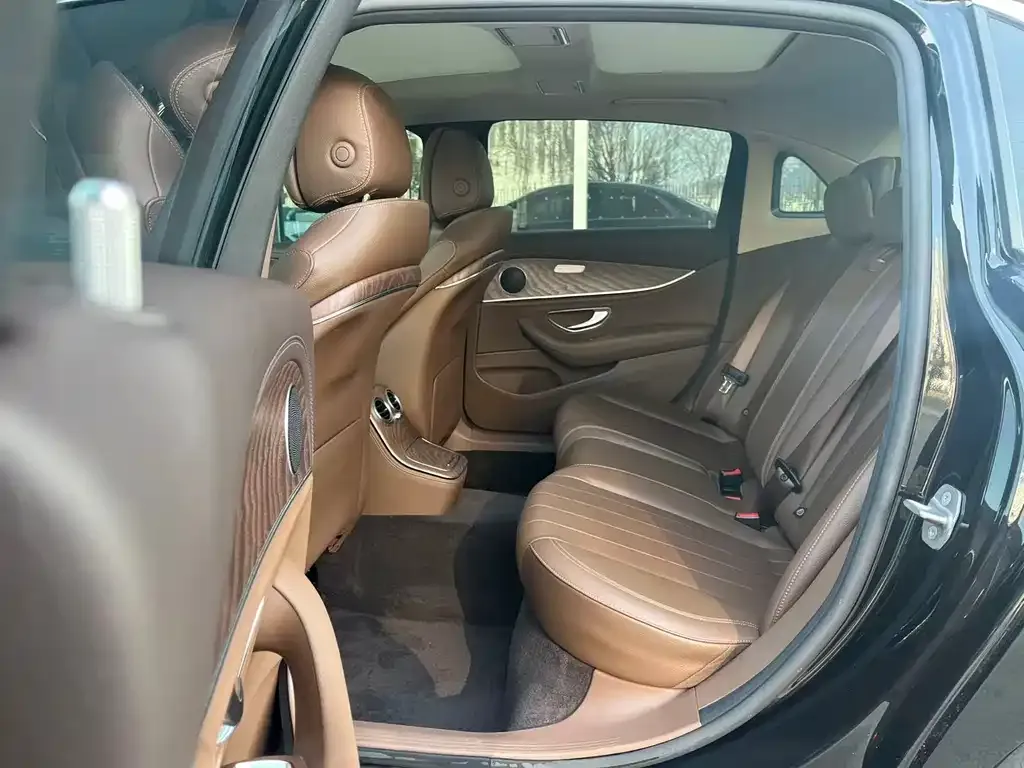 Mercedes-Benz E-Class 2021 из CN, фото 5
