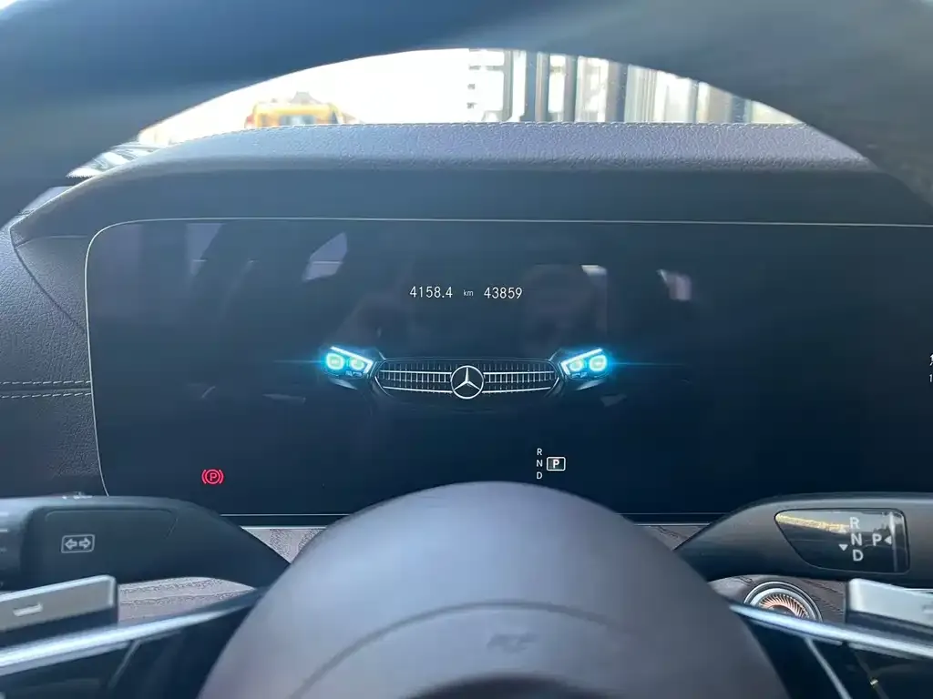 Mercedes-Benz E-Class 2021 из CN, фото 2