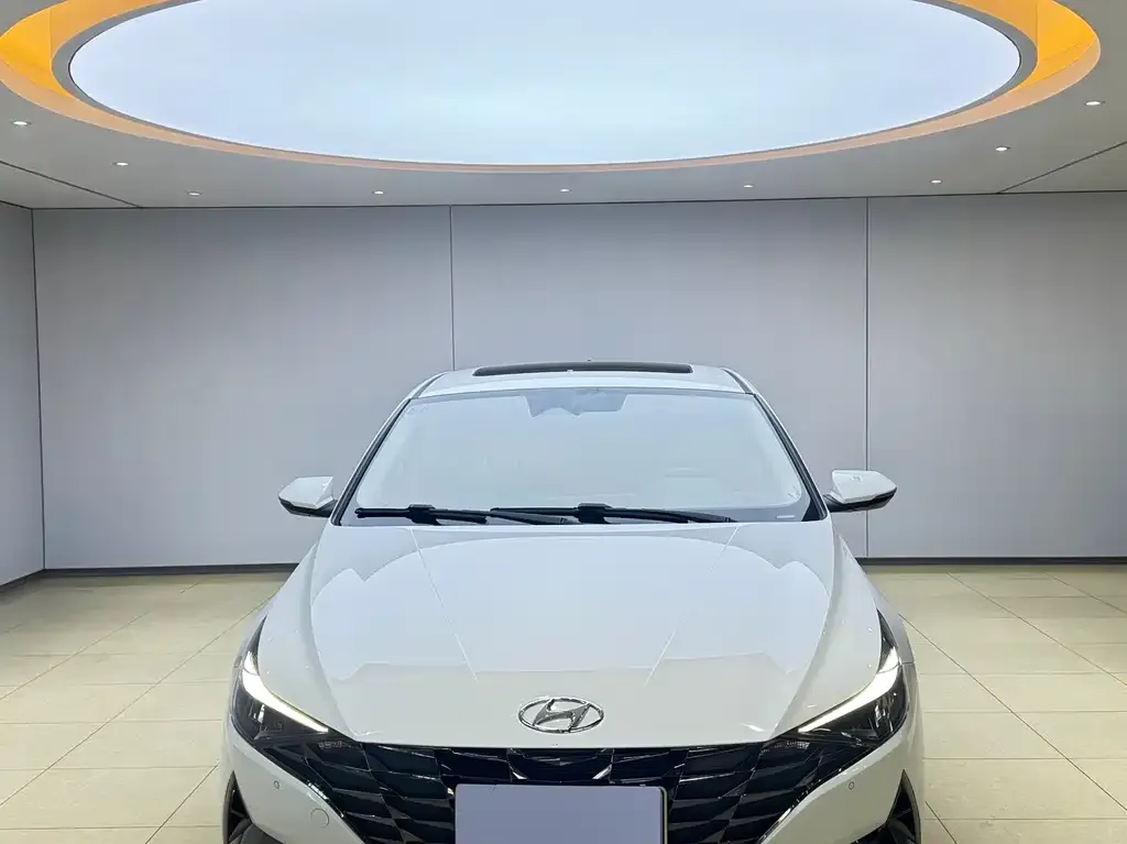 Hyundai Elantra 2022 из CN, фото 6