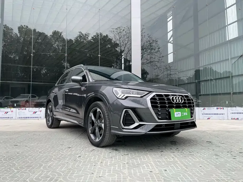 Audi Q3 2021 из CN, фото 7