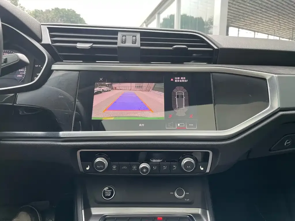 Audi Q3 2021 из CN, фото 2