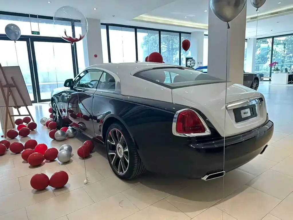 Rolls-Royce Wraith 2023 из CN, фото 9