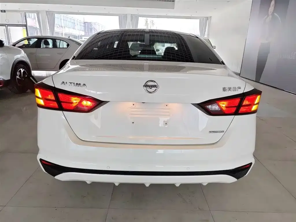 Nissan Teana 2022 из CN, фото 6
