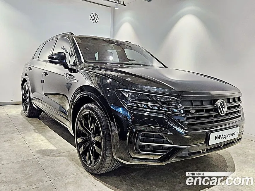 Volkswagen Touareg 2023 из KR, фото 1