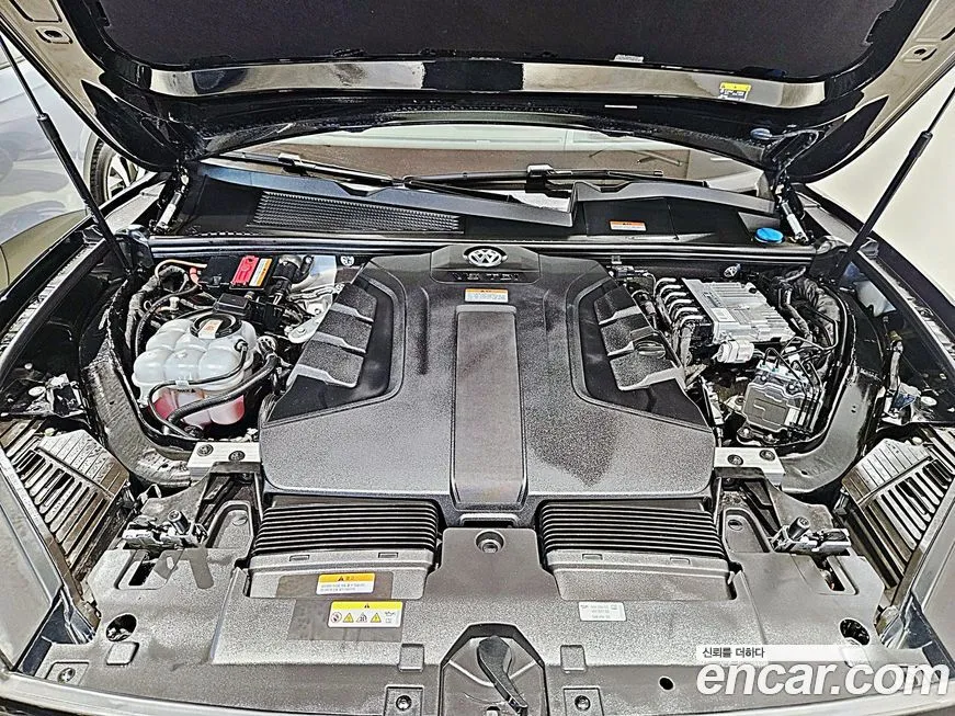 Volkswagen Touareg 2023 из KR, фото 10