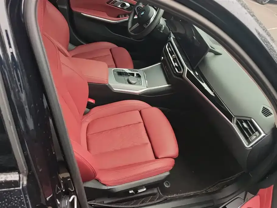 BMW 3 Series 2023 из CN, фото 8