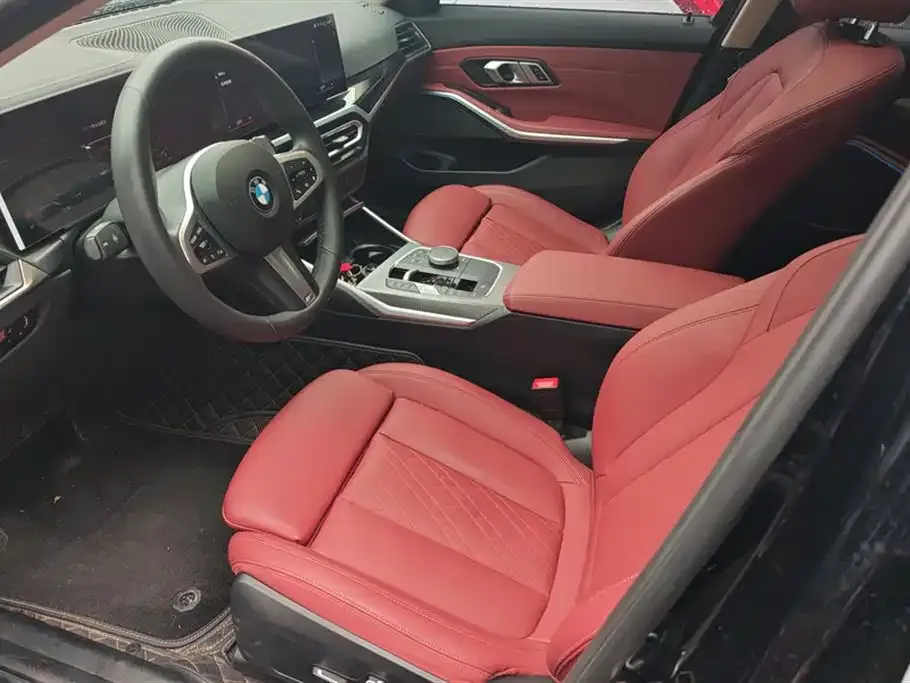 BMW 3 Series 2023 из CN, фото 2