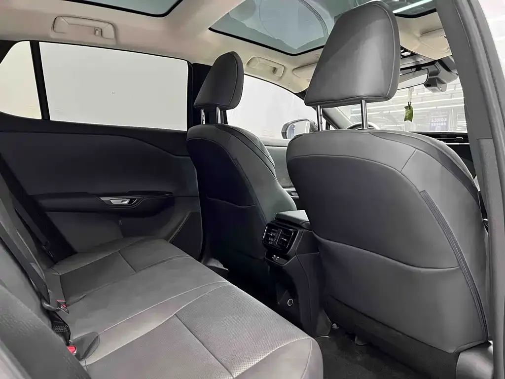 Lexus RZ 2023 из CN, фото 9