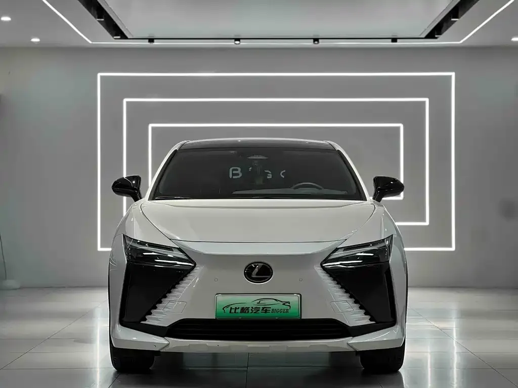 Lexus RZ 2023 из CN, фото 2