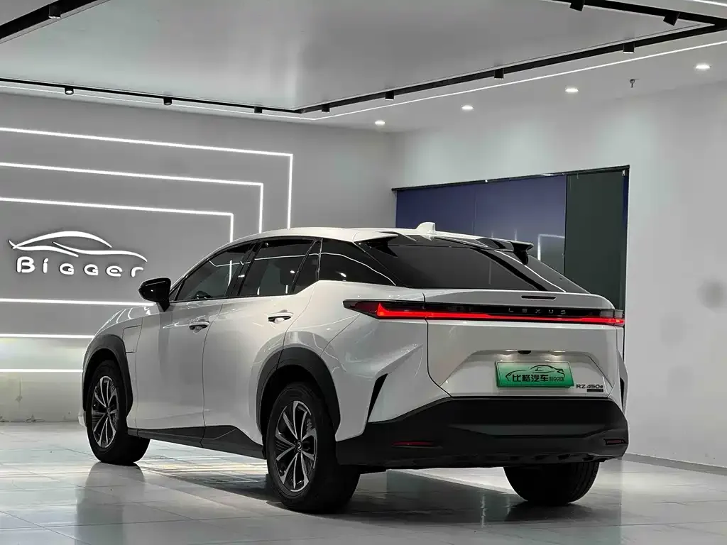 Lexus RZ 2023 из CN, фото 7