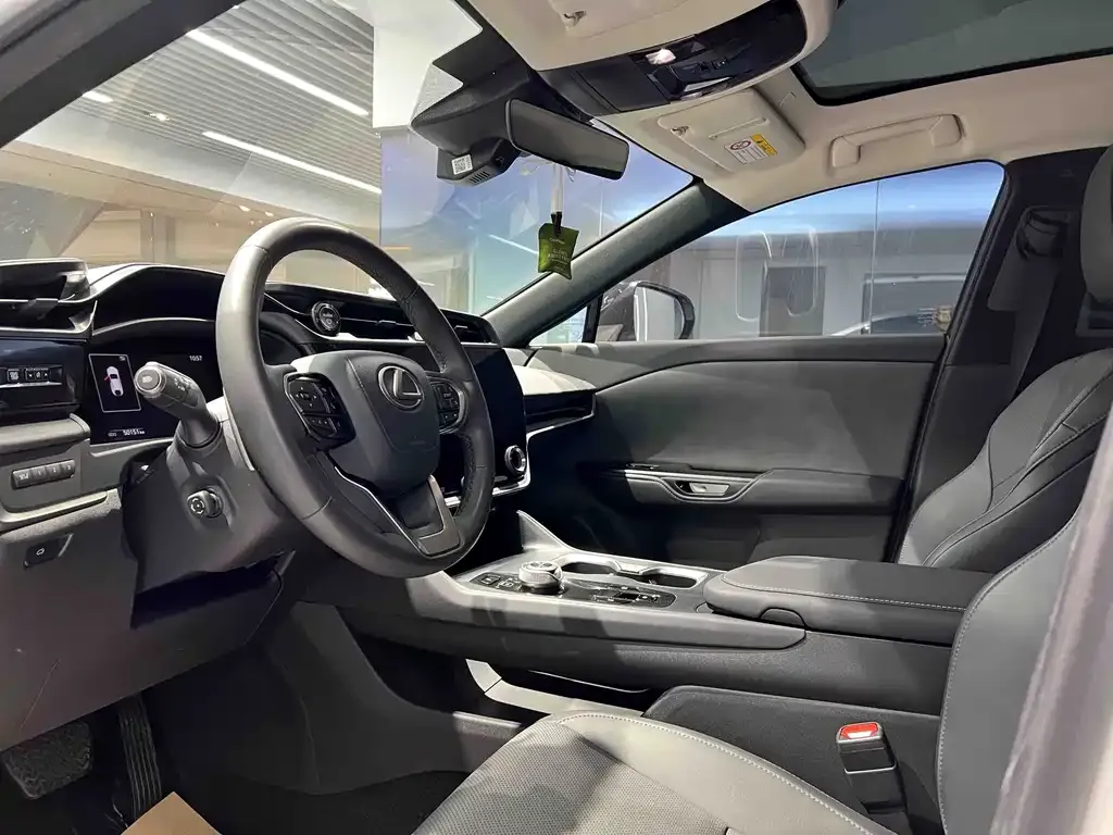 Lexus RZ 2023 из CN, фото 5