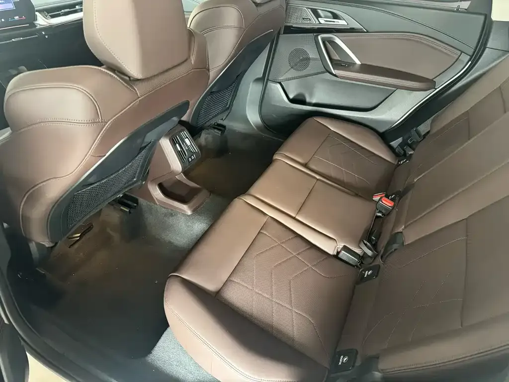 BMW X1 2023 из CN, фото 8