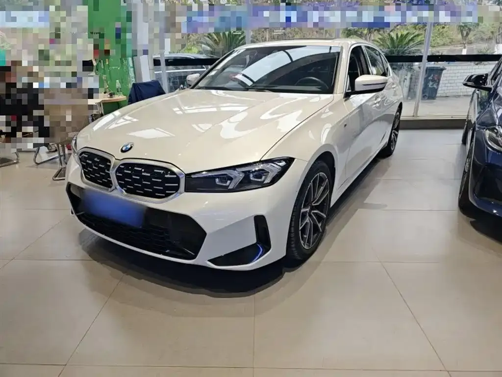 BMW 3 Series 2024 из CN, фото 1