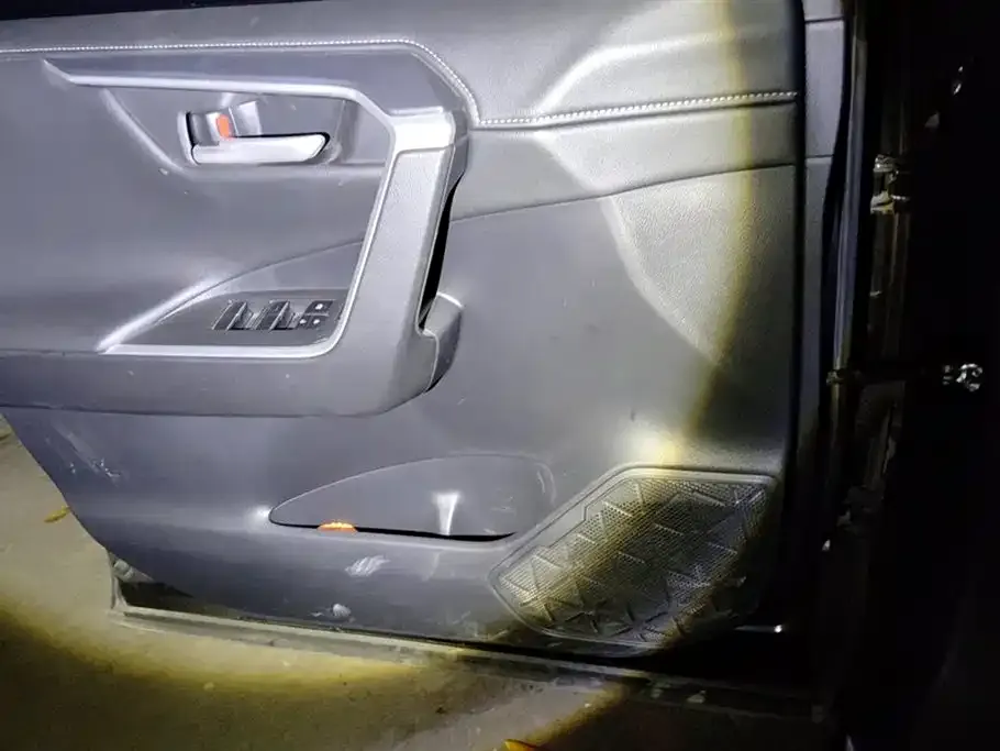 Toyota Wildlander 2023 из CN, фото 2