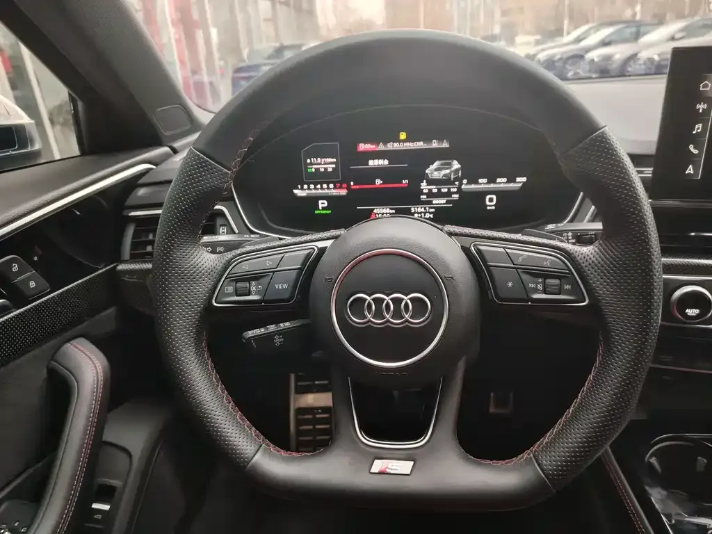 Audi S4 2023 из CN, фото 5