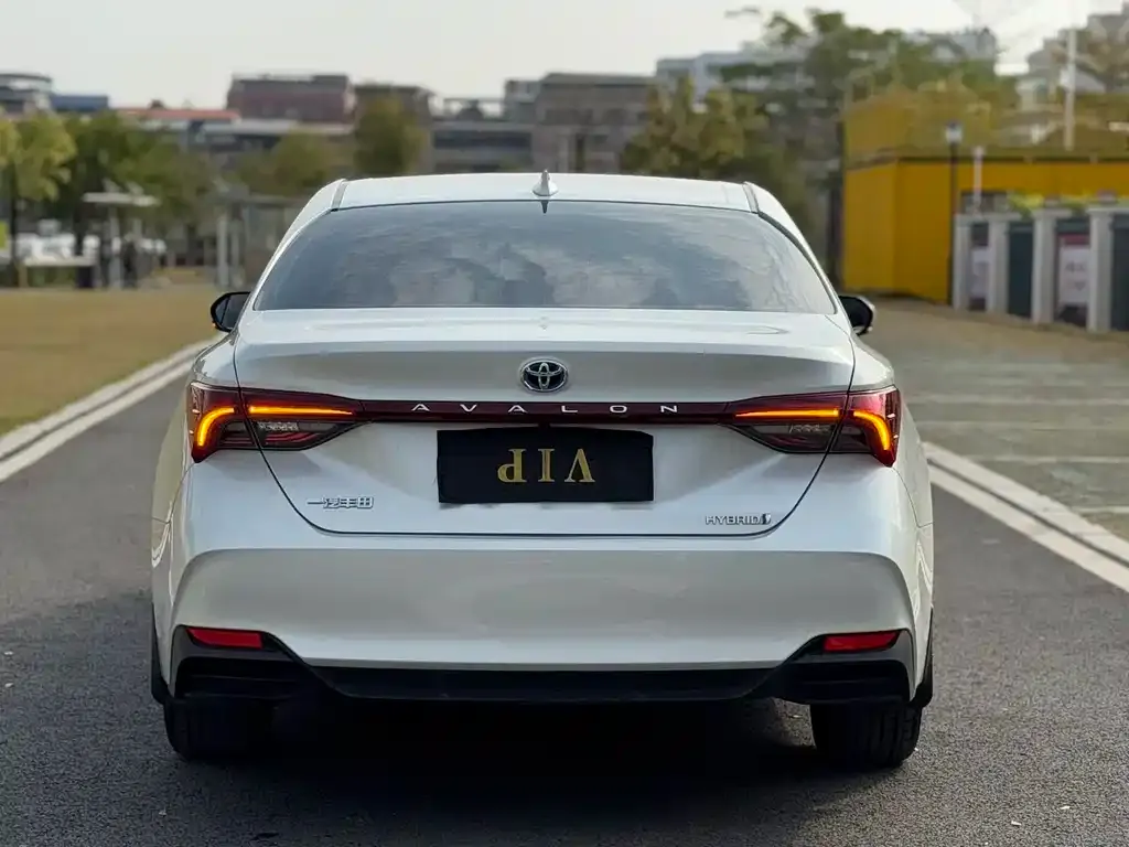 Toyota Avalon 2021 из CN, фото 3