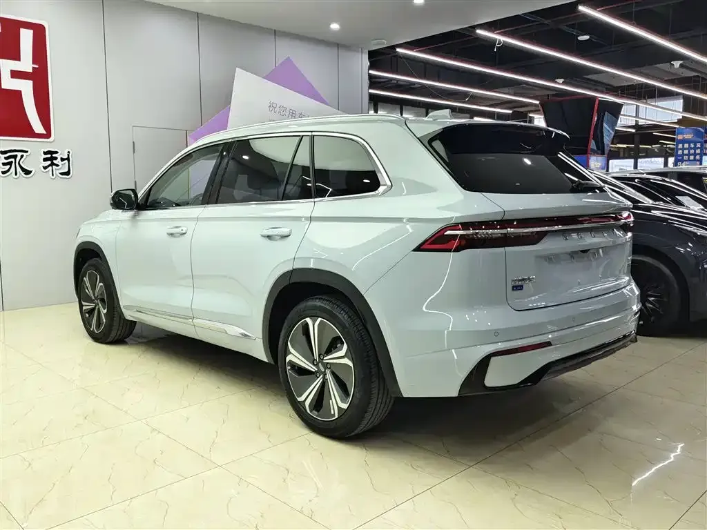Geely Xingyue L — фото 2