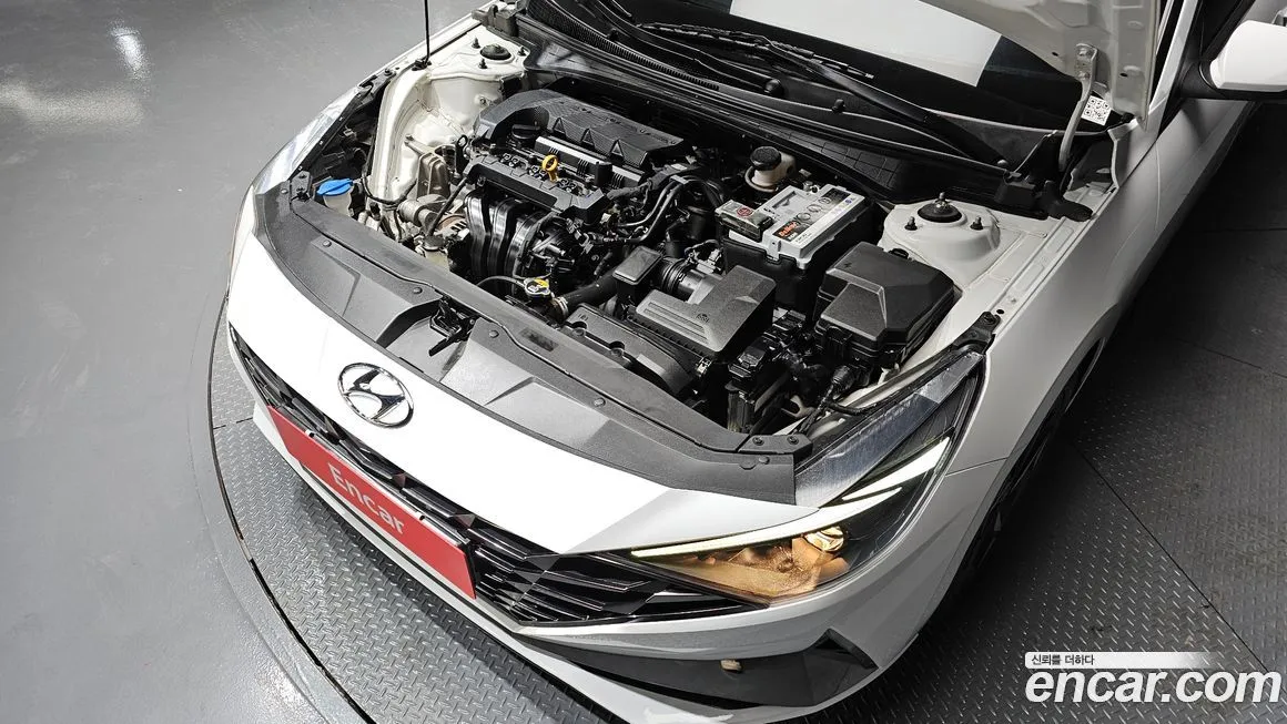 Hyundai AVANTE — фото 8