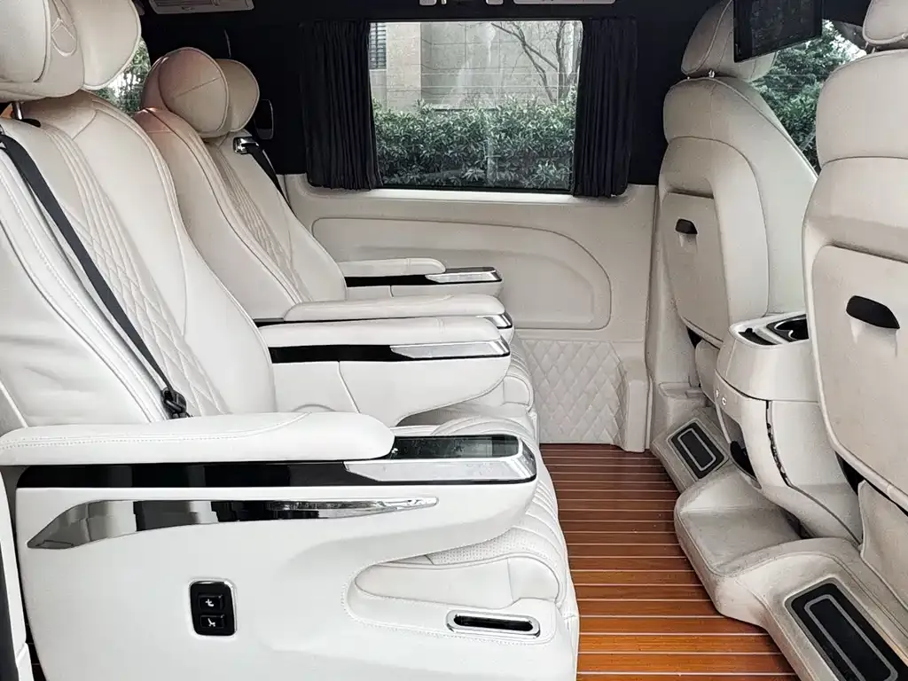 Mercedes-Benz Vito 2021 из CN, фото 9