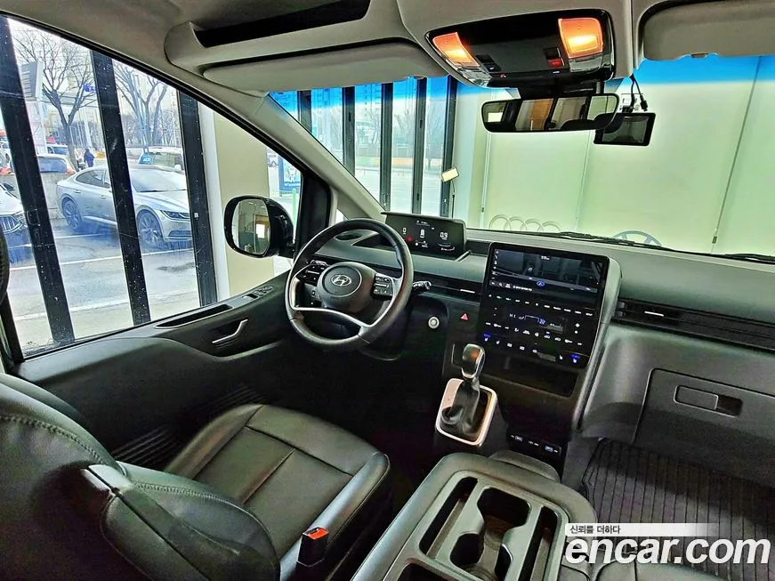 Hyundai Staria 2023 из KR, фото 6