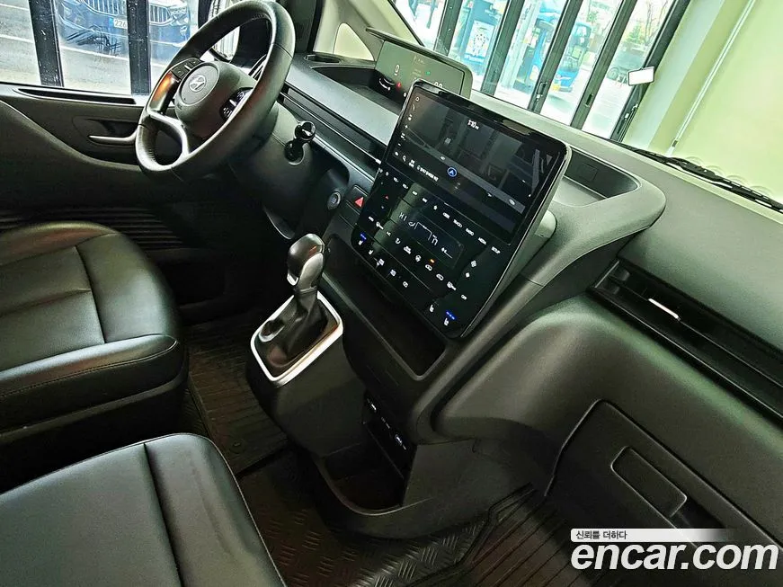 Hyundai Staria 2023 из KR, фото 4