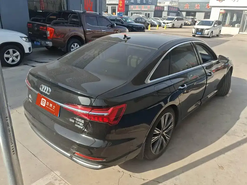 Audi A6L 2022 из CN, фото 5