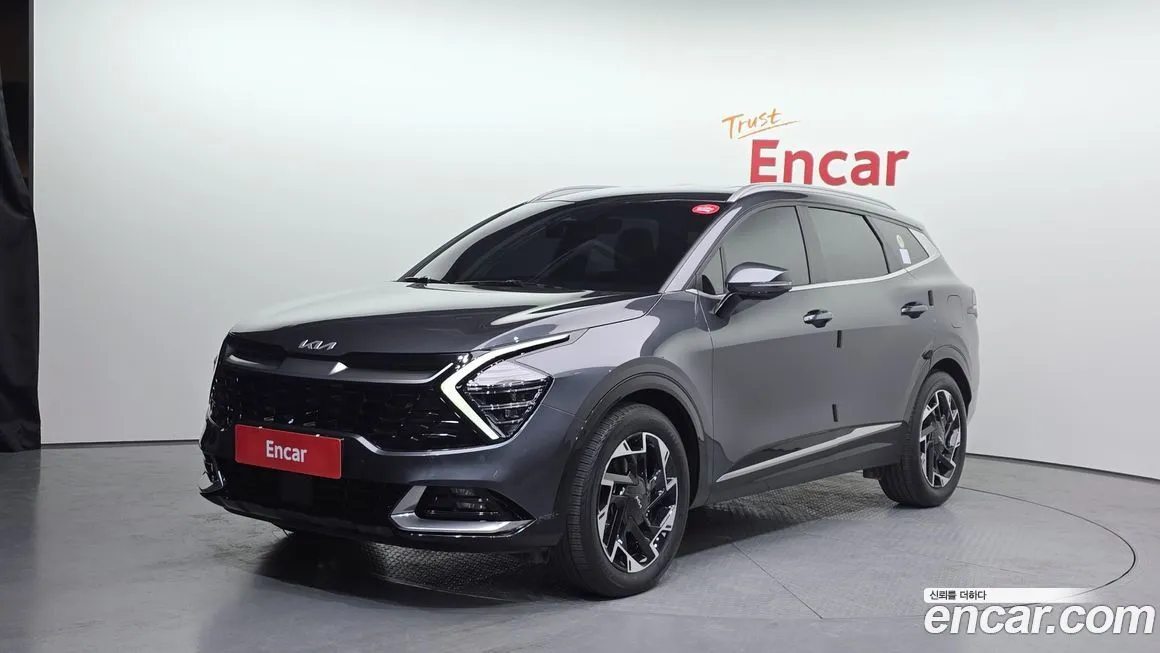 Kia Sportage — фото 1