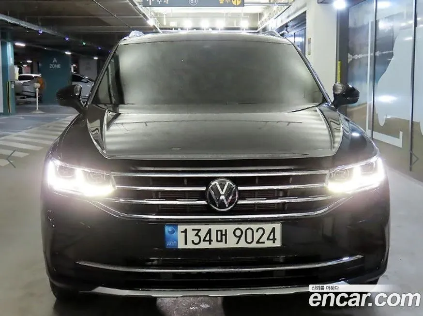 Volkswagen Tiguan — фото 7