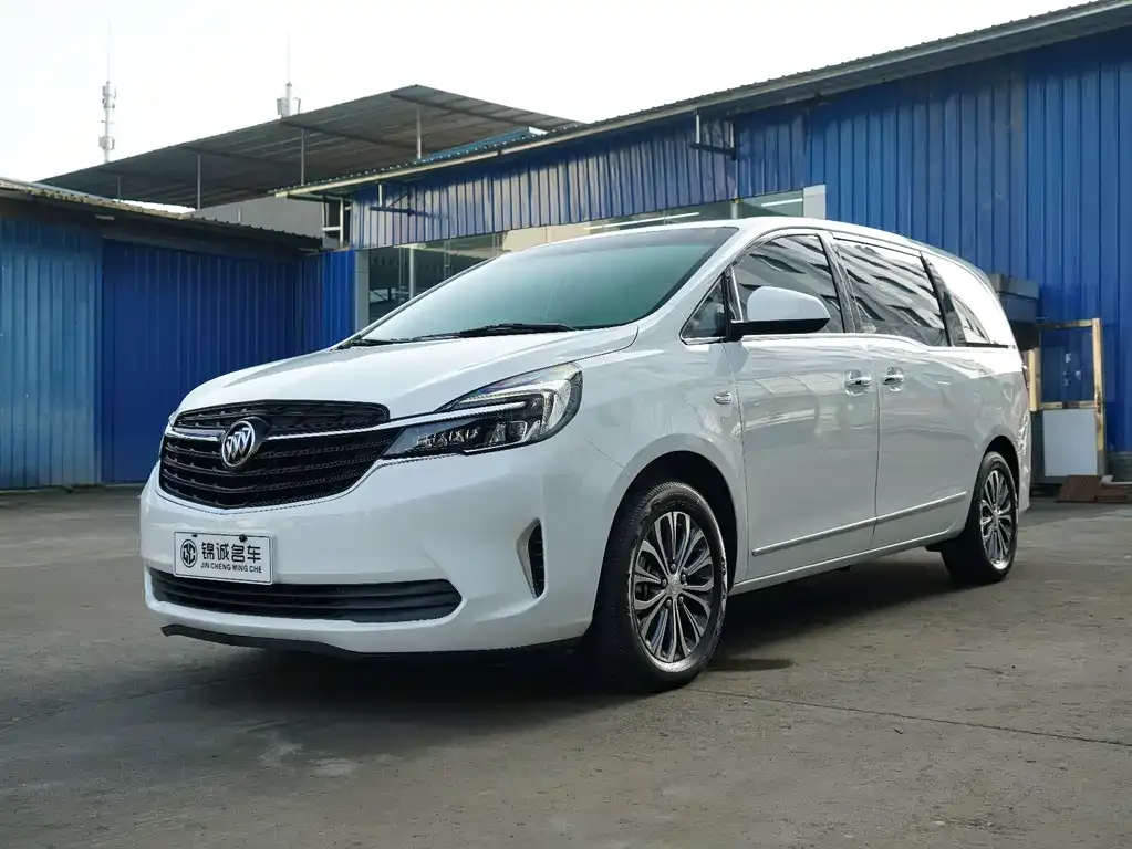 Buick GL8 2022 из CN, фото 1