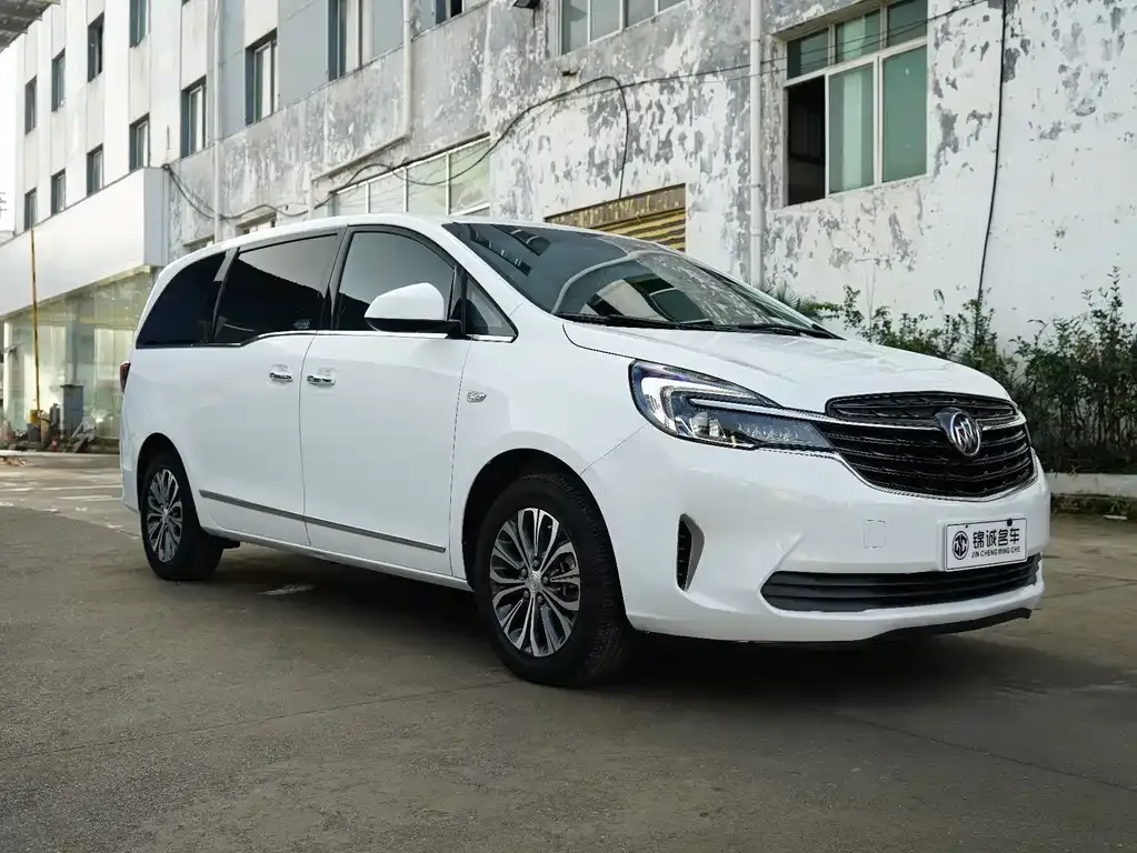 Buick GL8 2022 из CN, фото 10