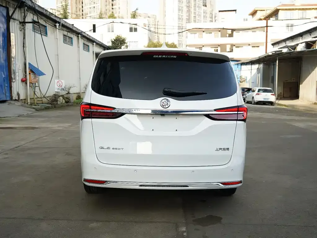 Buick GL8 2022 из CN, фото 7