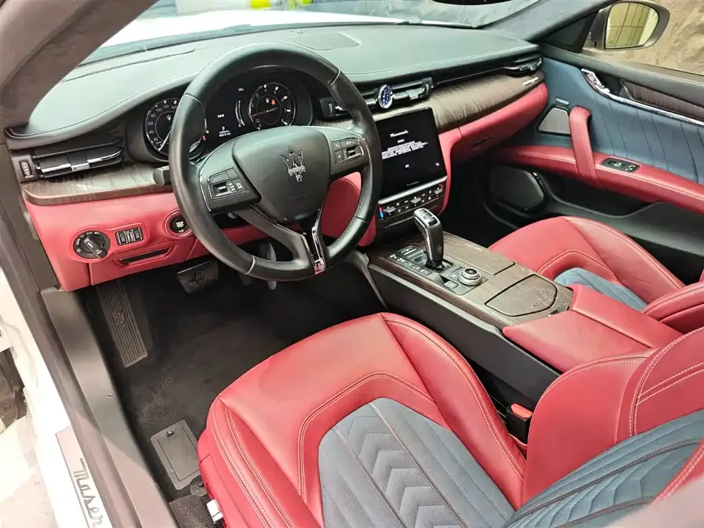 Maserati Quattroporte 2022 из CN, фото 8