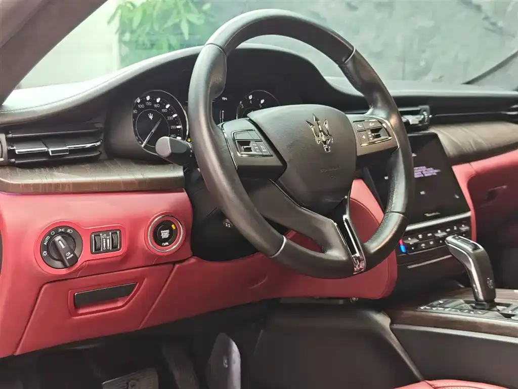 Maserati Quattroporte 2022 из CN, фото 2