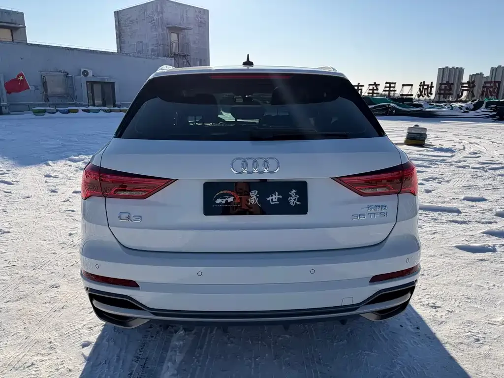 Audi Q3 2022 из CN, фото 8