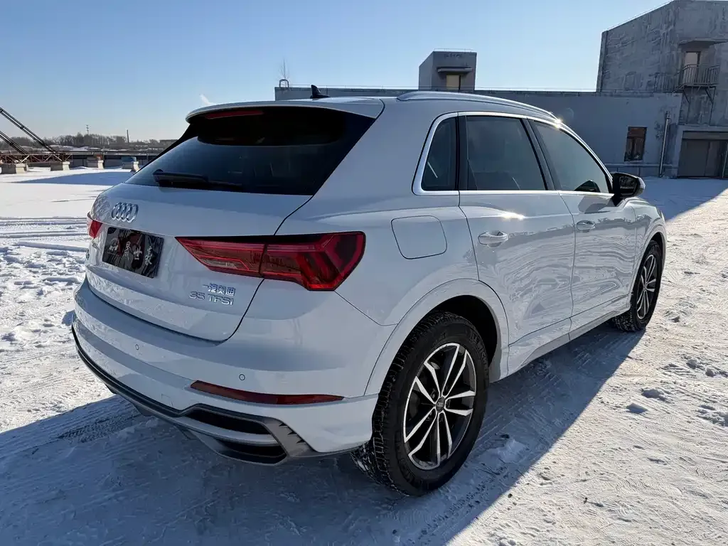 Audi Q3 2022 из CN, фото 5