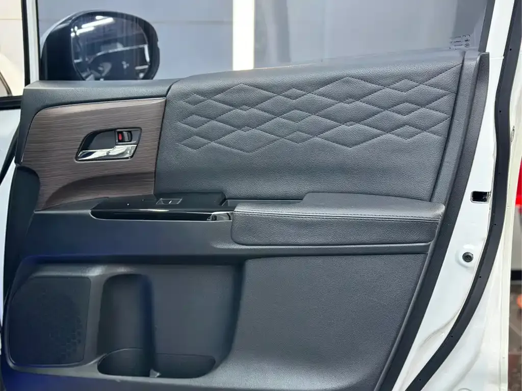 Honda Odyssey 2023 из CN, фото 7