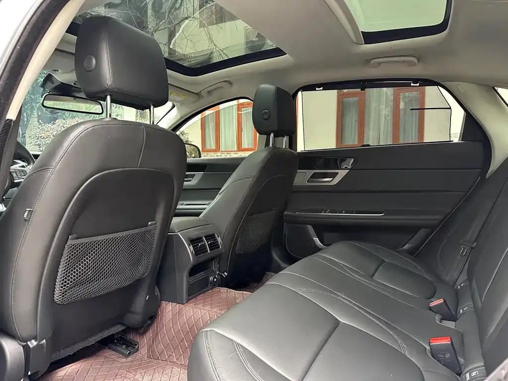 Jaguar XFL 2021 из CN, фото 5