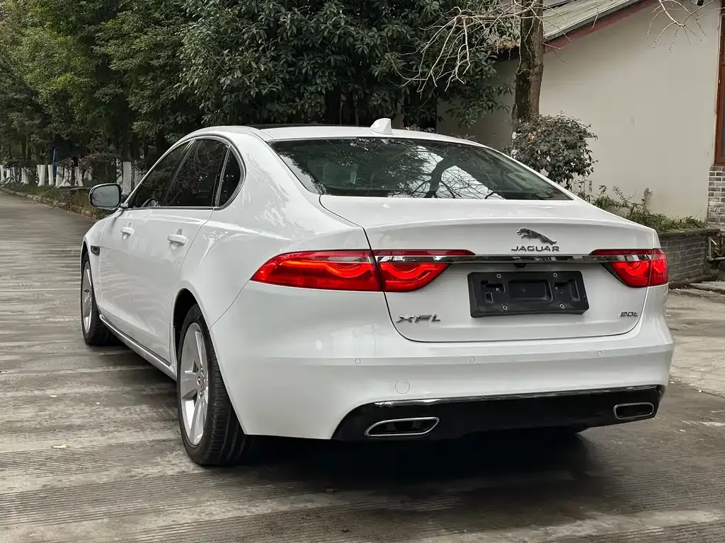 Jaguar XFL 2021 из CN, фото 7