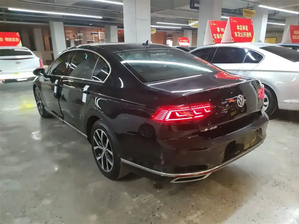 Volkswagen Magotan 2021 из CN, фото 8
