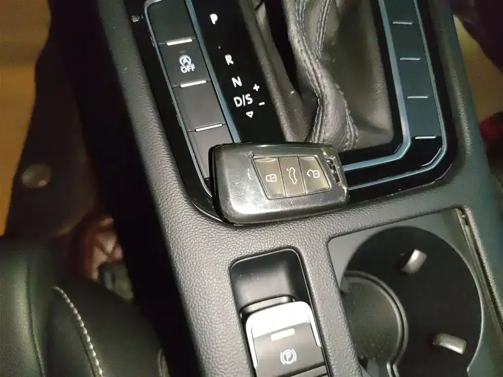Volkswagen Magotan 2021 из CN, фото 5