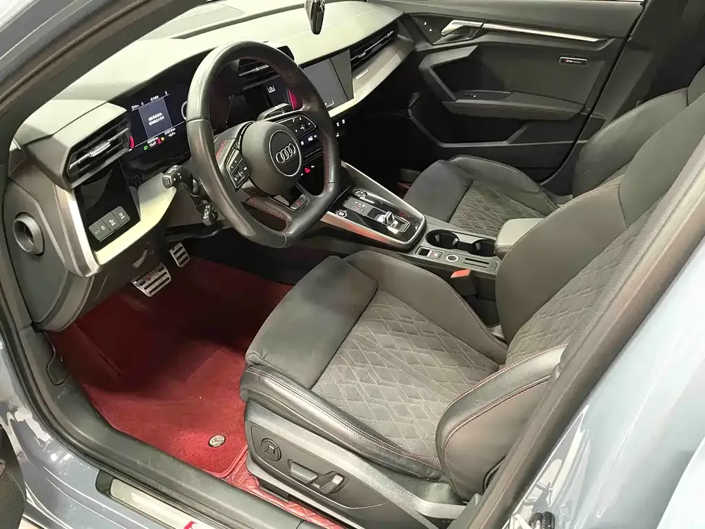 Audi A3 2023 из CN, фото 5