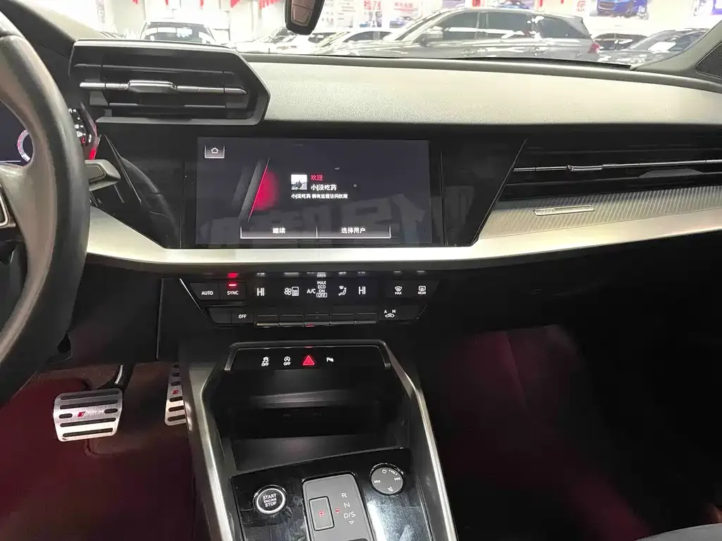 Audi A3 2023 из CN, фото 8